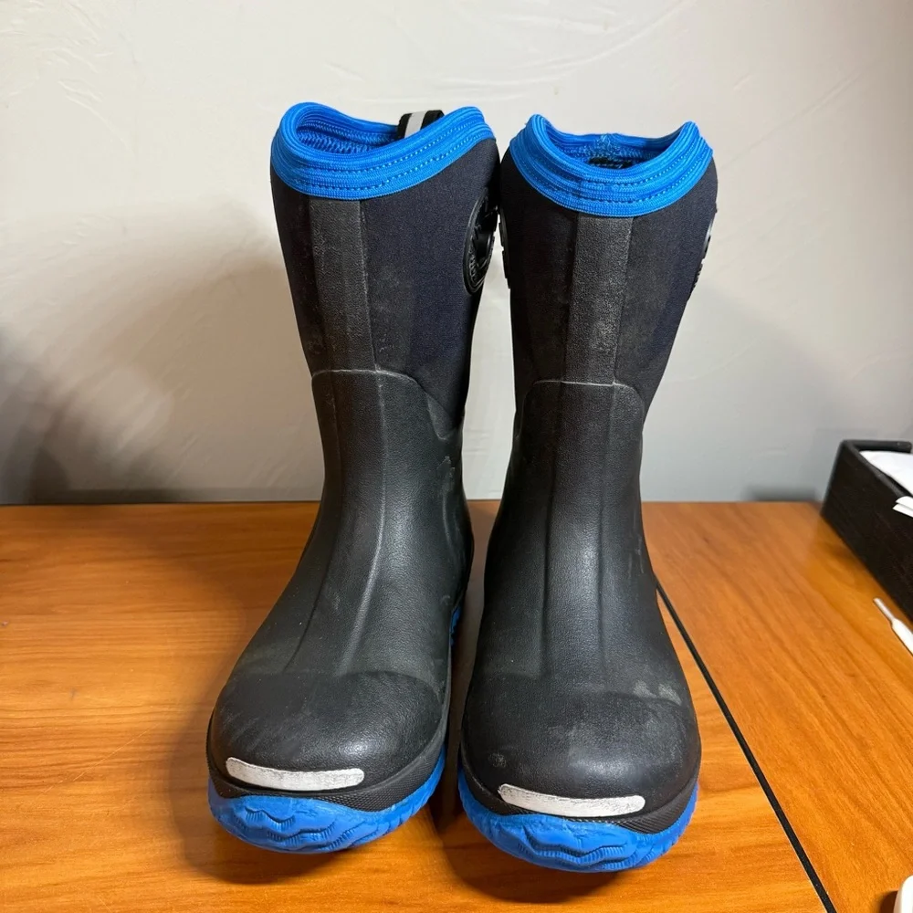 Noble Outfitters Youth MUDS High Boots Dynamic Cobalt Waterproof‎ Pull On 3